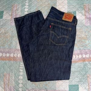 569 Men’s Levi’s jeans